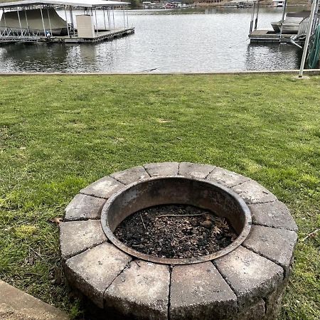 Loft , boat dock, 2 bedrooms , pet friendly Gravois Mills Exteriör bild