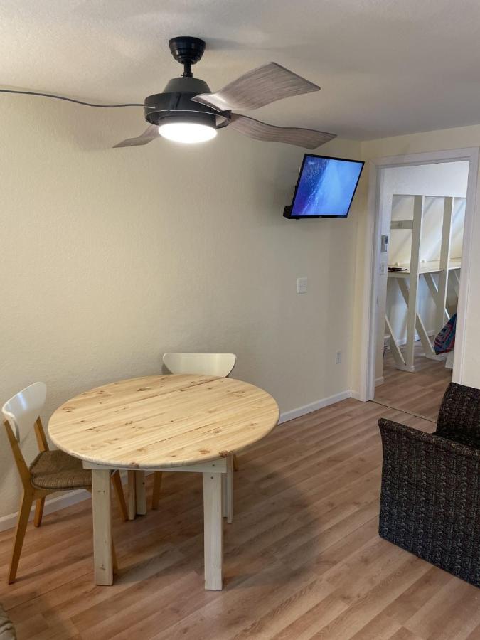 Loft , boat dock, 2 bedrooms , pet friendly Gravois Mills Exteriör bild